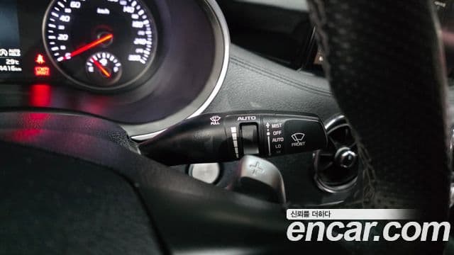 Kia Stinger Meister 2021 — Photo 13/35