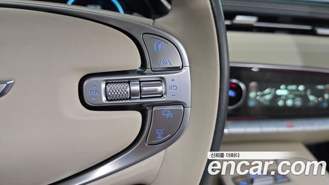 Genesis GV70 2023 — Photo 6/31