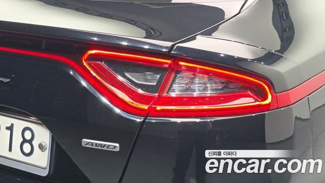 Kia Stinger 2019 — Photo 3/34