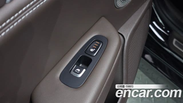Kia Stinger 2019 — Photo 26/34