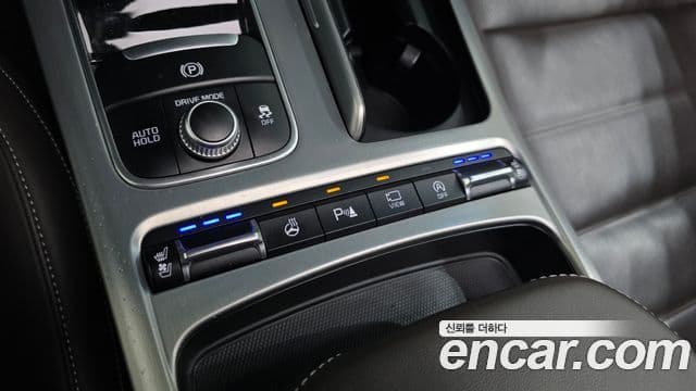 Kia Stinger 2019 — Photo 17/34