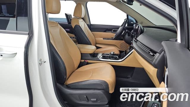 Kia Carnival 2020 — Фото 10/20