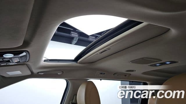 Kia Carnival 2020 — Фото 20/20