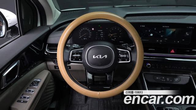 Kia Carnival 2024 — Фото 12/20