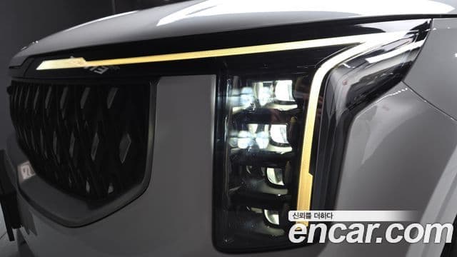 Kia Carnival 2024 — Photo 21/41