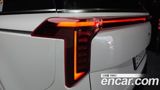 Kia Carnival 2024 — Photo 29/41