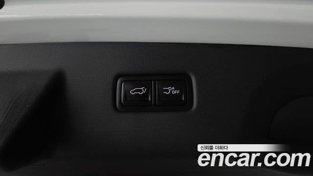 Kia Carnival 2024 — Photo 36/41
