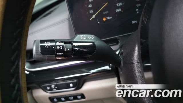 Kia Carnival 2024 — Photo 22/41