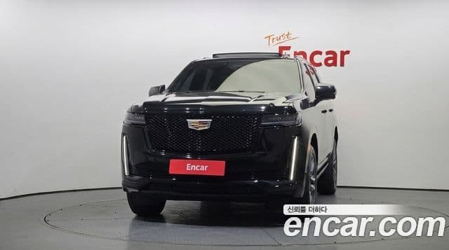 Cadillac Escalade 2023 — ფოტო 1/20