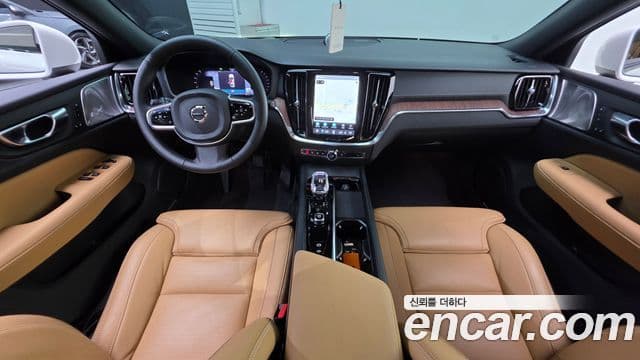 Volvo V60 Cross Country 2025 — Фото 7/20