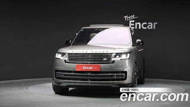 Land Rover Range Rover 2023 — Фото 3/20