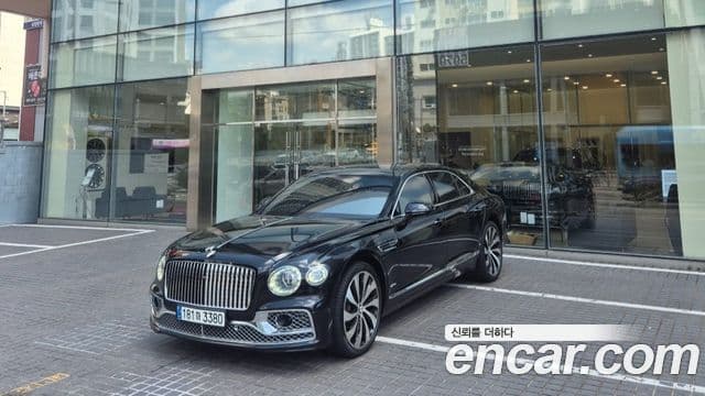 Bentley Flying Spur 2023 — Photo 13/20