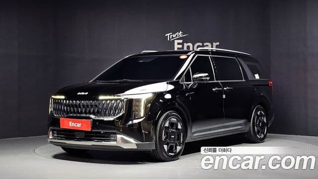 Kia Carnival 2024 — Фото 1/20