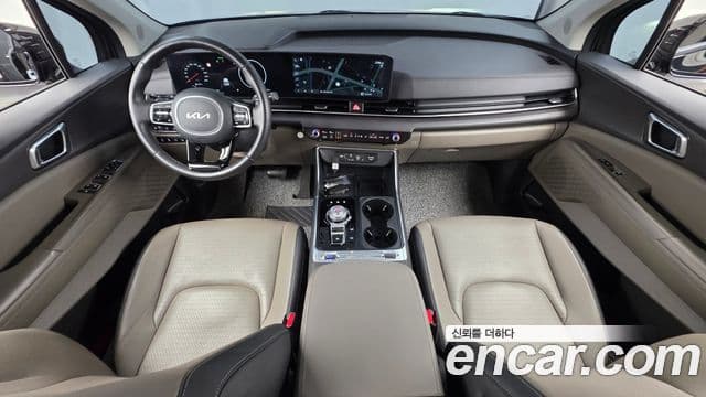 Kia Carnival 2024 — Фото 7/20