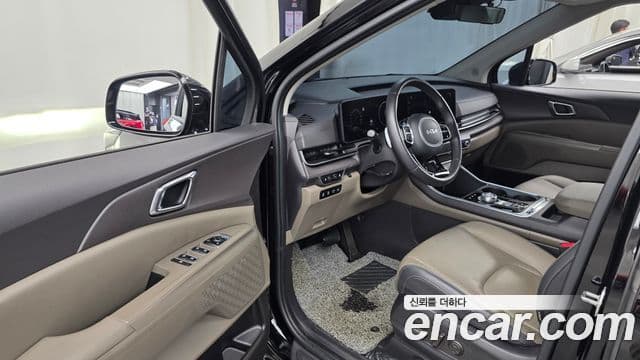 Kia Carnival 2024 — Фото 10/20