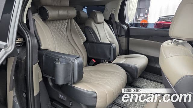 Kia Carnival 2024 — Фото 11/20