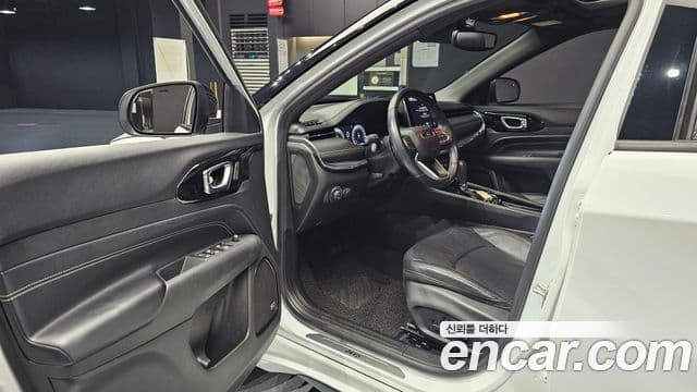 Jeep Compass 2022 — Фото 9/20