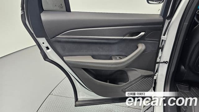 Renault Samsung Grand Koleos 2025 — Photo 26/30