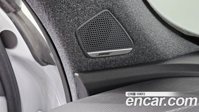 Renault Samsung Grand Koleos 2025 — Photo 27/30