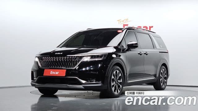 Kia Carnival 2022 — Фото 1/20
