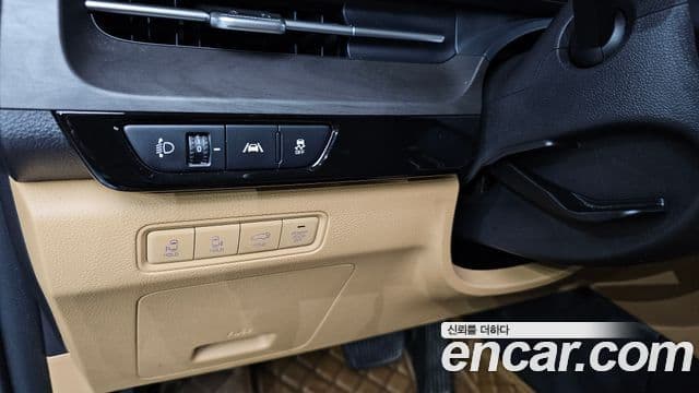 Kia Carnival 2022 — Фото 14/20