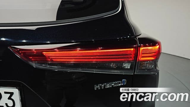 Toyota Highlander 2023 — Şəkil 35/35