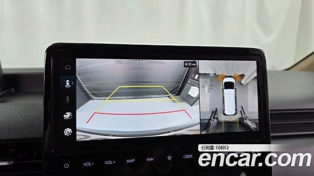 Hyundai Staria 2023 — Фото 14/20