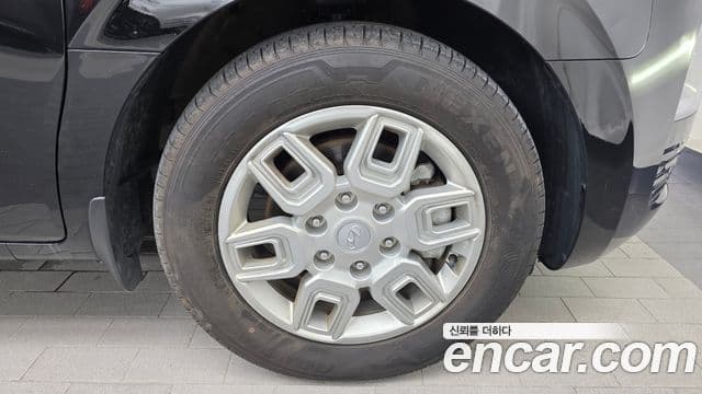 Hyundai Staria 2023 — Şəkil 22/32
