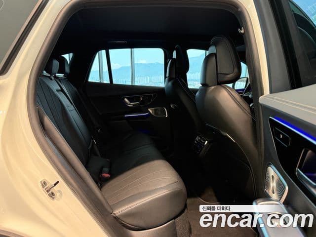 Mercedes-Benz EQE SUV 2024 — ფოტო 4/20