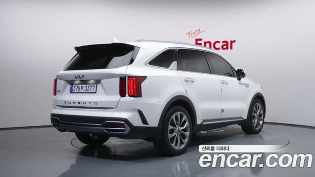 Kia Sorento 2021 — Фото 2/20