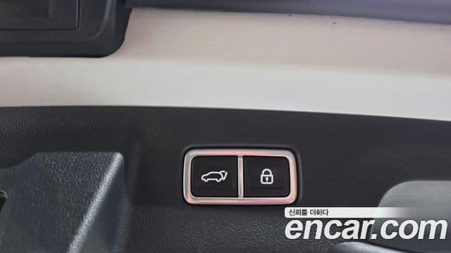 Kia Sorento 2021 — Фото 17/20