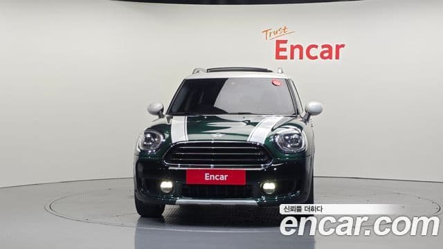 Mini Cooper D Countryman 2018 — Фото 3/20