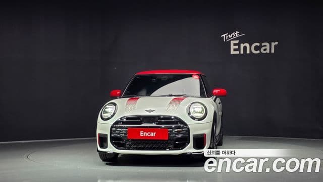 Mini Cooper S 2025 — Фото 3/20