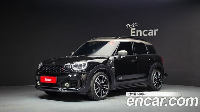 Mini Cooper S Countryman 2021 — Фото 1/20