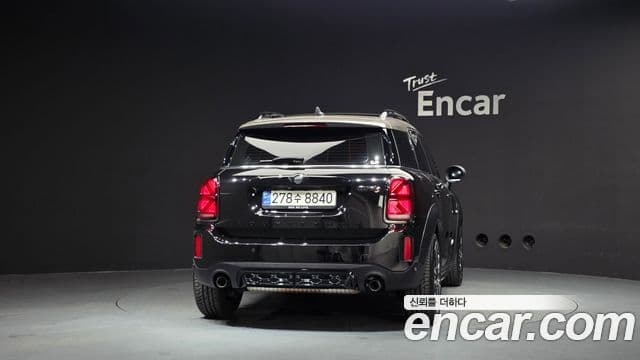 Mini Cooper S Countryman 2021 — Фото 4/20