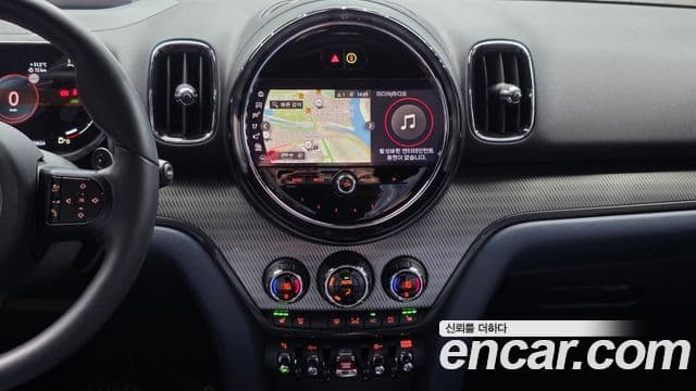 Mini Cooper S Countryman 2021 — Фото 14/20
