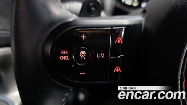 Mini Cooper S Countryman 2021 — Фото 18/20