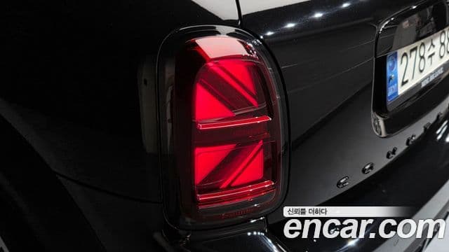 Mini Cooper S Countryman 2021 — ფოტო 15/41
