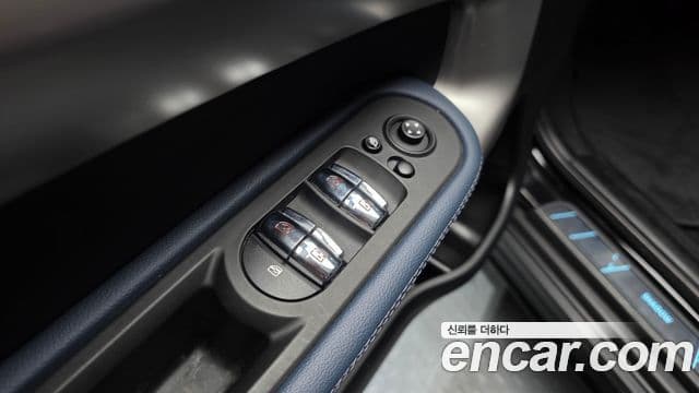 Mini Cooper S Countryman 2021 — ფოტო 8/41