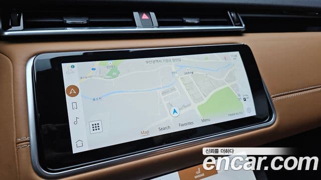 Land Rover Range Rover Velar 2022 — Фото 14/20