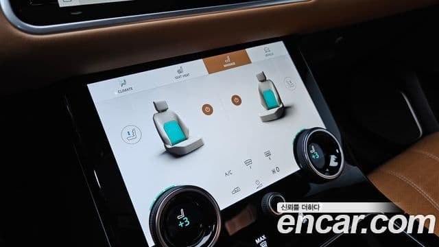 Land Rover Range Rover Velar 2022 — Фото 17/20