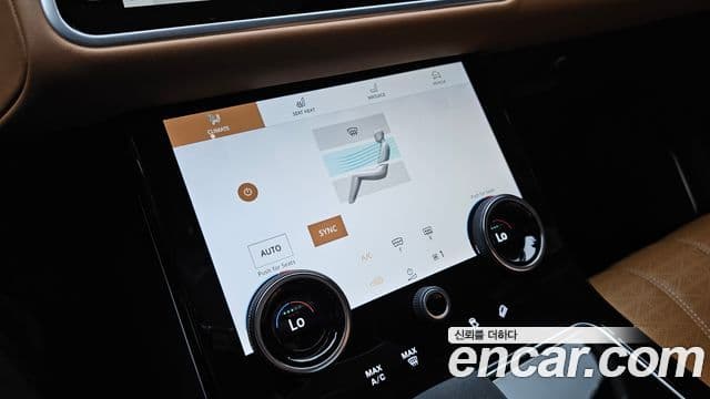 Land Rover Range Rover Velar 2022 — Фото 18/20