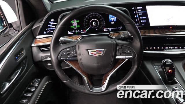 Cadillac Escalade 2021 — Фото 13/20