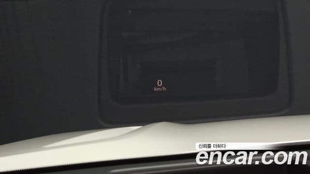 Cadillac Escalade 2021 — ფოტო 21/38