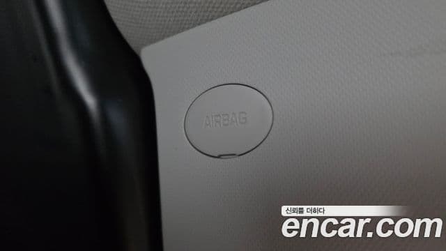 Hyundai Staria 2025 — Фото 19/20