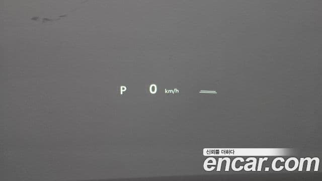 Toyota Camry 2025 — Photo 21/34