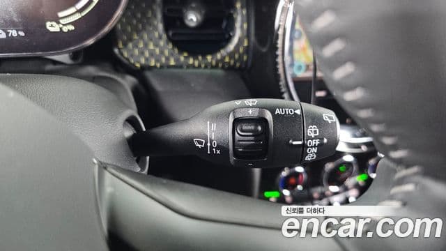 Mini Cooper Electric 2023 — ფოტო 1/31