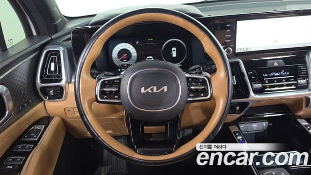 Kia Sorento 2021 — Фото 14/20
