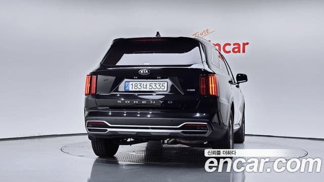 Kia Sorento 2021 — Фото 4/20