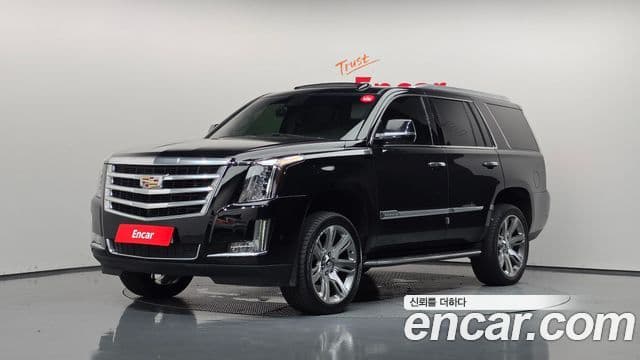 Cadillac Escalade 2019 — Фото 1/20